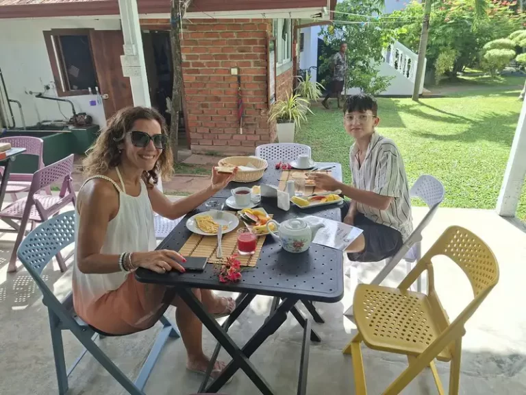 the breakfast family in KYO GARDEN