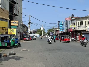 Shoppin in negombo